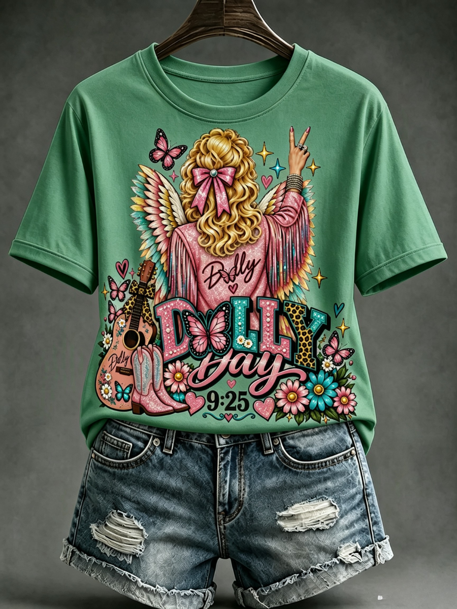 Women's Legendary female country singer T-Shirt